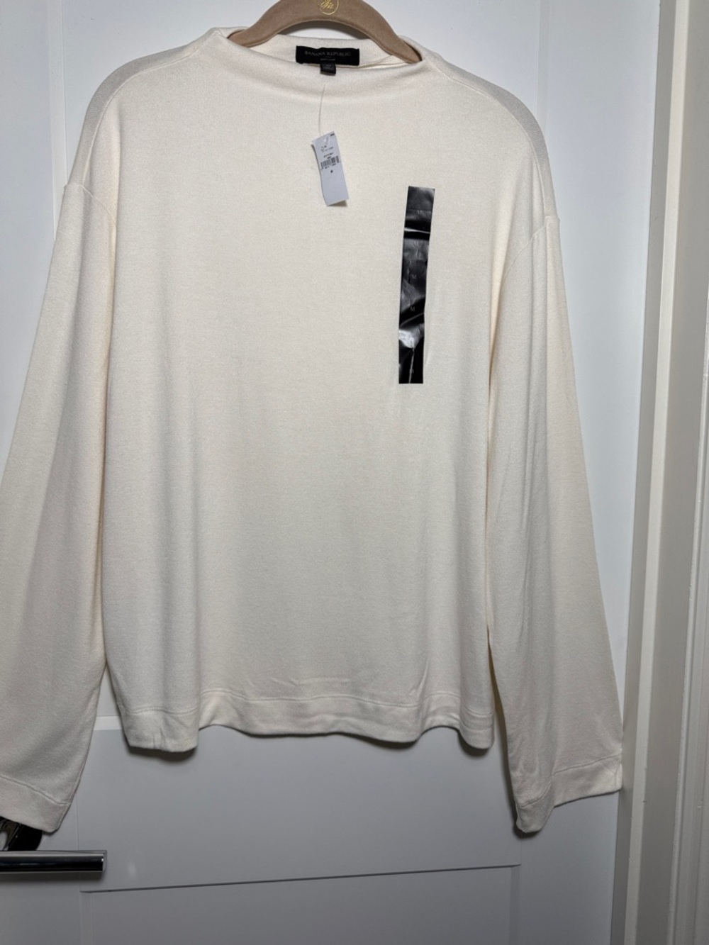 Banana Republic Ivory Spilt Neck Sweater